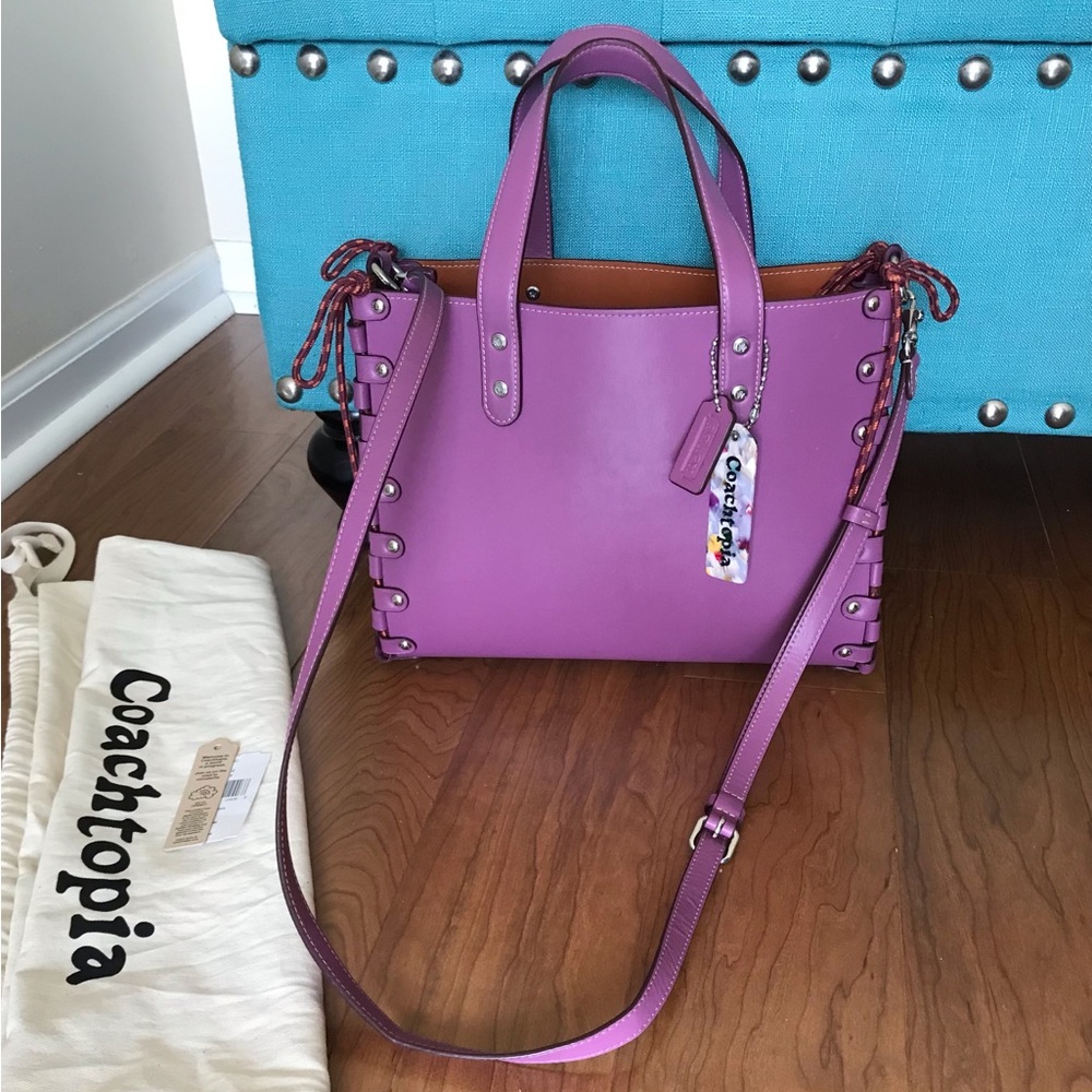 Coach Coachtopia Re-Laceable Reversible Crossbody Tote Purse, Lilac Berry - Picture 5 of 16